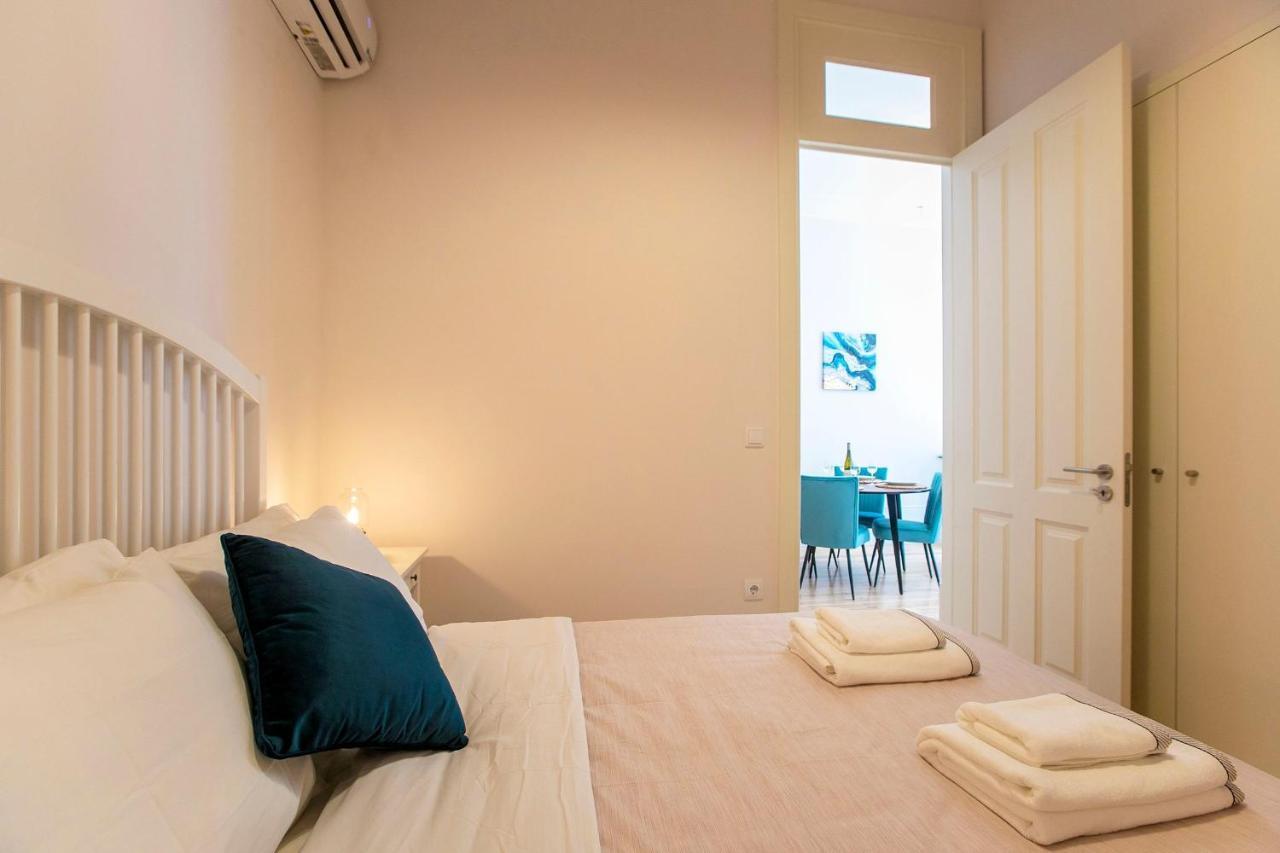 Lovelystay - 2Br Flat With Ac In Duque De Loule Porto Exterior foto